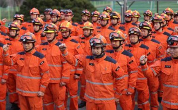 A South Korean internatio<em></em>nal rescue team resolves to do their best before departing for quake-ravaged Turkey. 